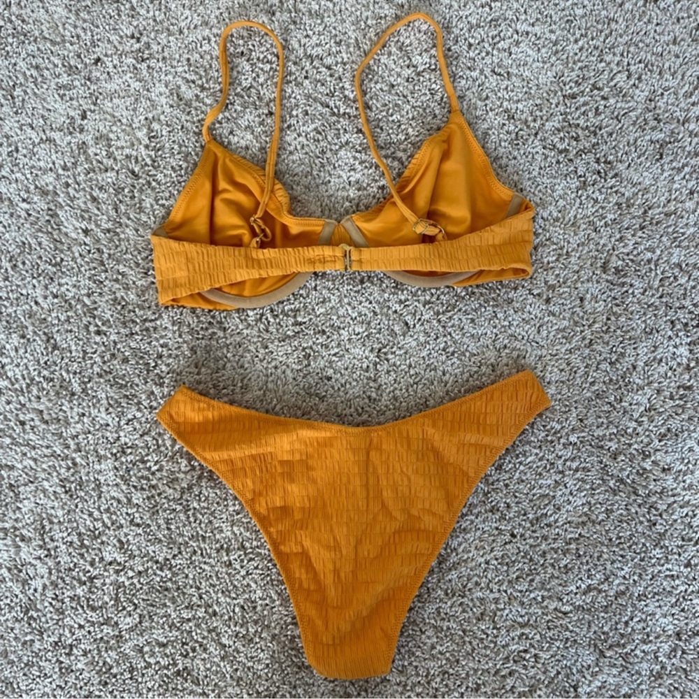 Montce Bikini Set - Picture 2 of 3